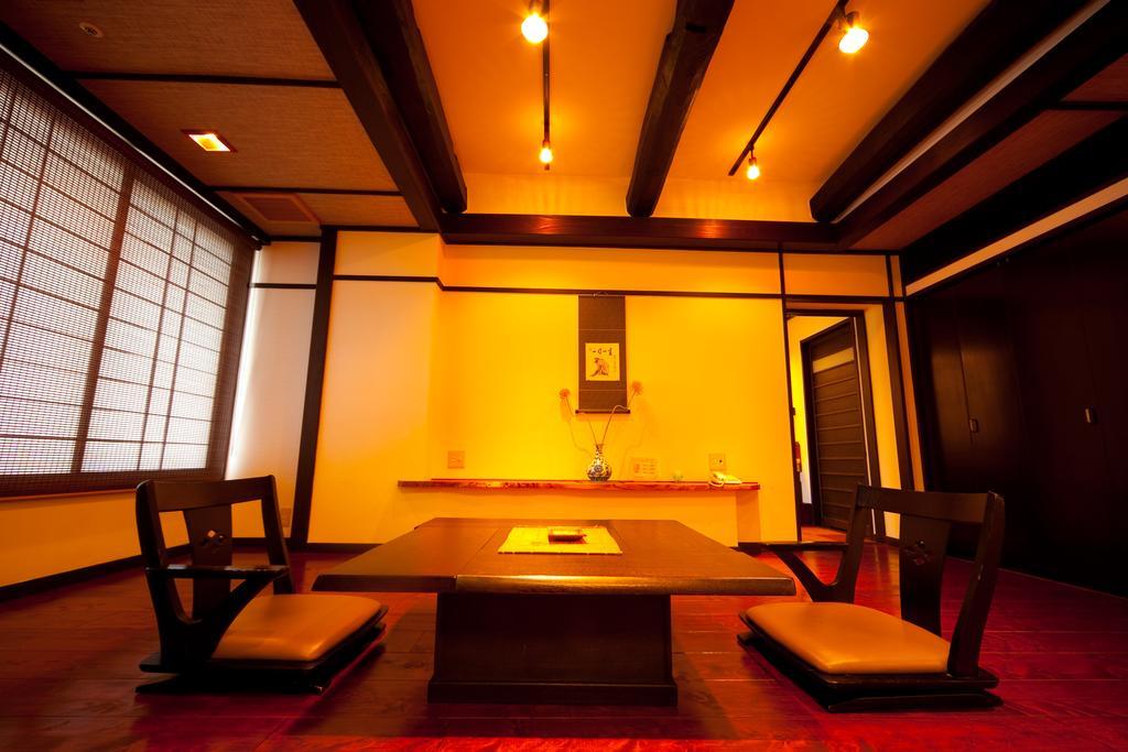 Hotel Sansuikan Beppu Δωμάτιο φωτογραφία