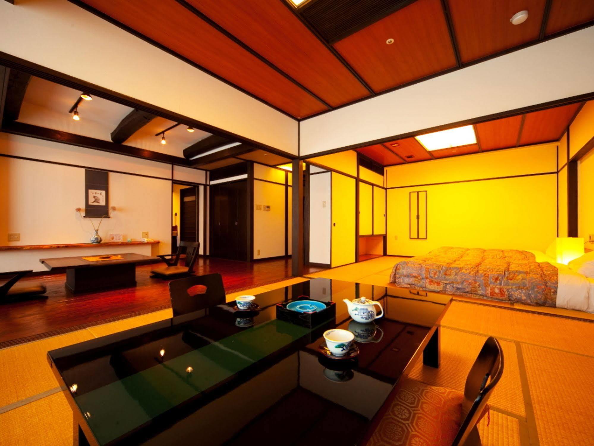 Hotel Sansuikan Beppu Εξωτερικό φωτογραφία